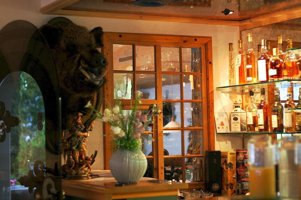 Seehotel Boutique Jaegerhof-Hubertus ファウレンゼー エクステリア 写真